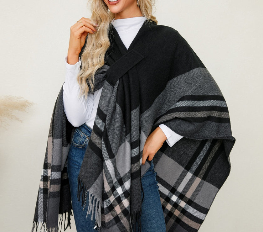 Fringe Contrast Plaid Poncho