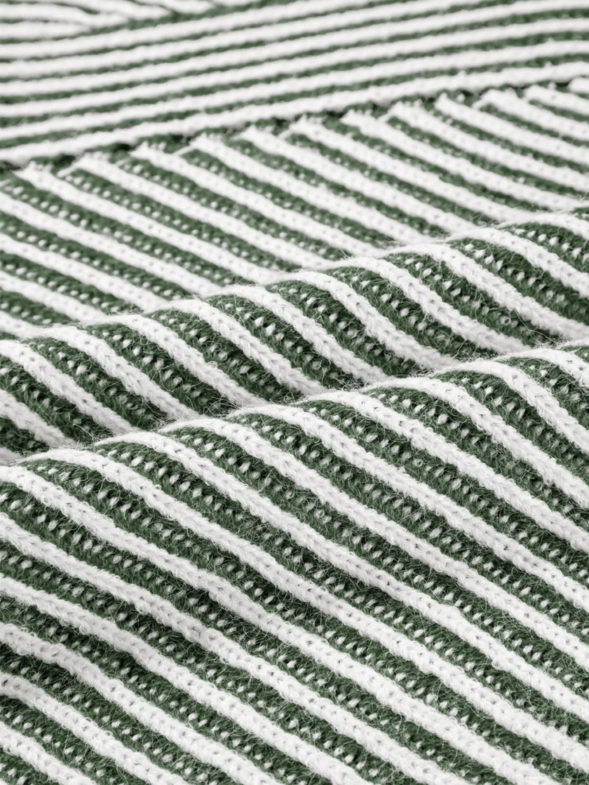 7478f446e03b4ee9939bdb816e758104-Max-Origin