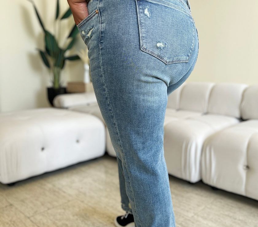 Judy Blue Full Size Mid Rise Distressed Straight Jeans