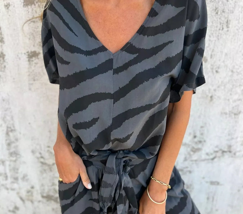 7d56660f927447fab2cdd0401ec53e51-Max-Origin