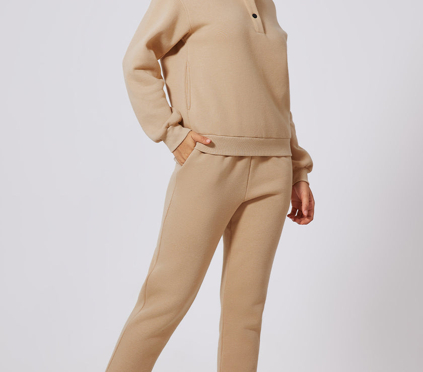 Half Snap Turtleneck Top and Pants Active Set