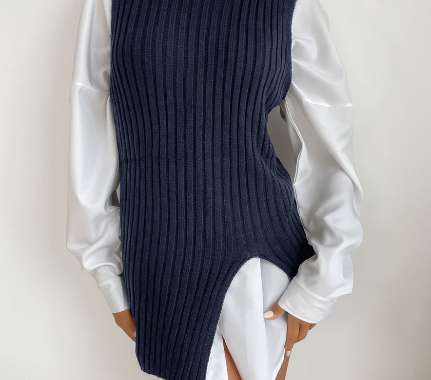 8115e186e17f4285bb2213f0748979ba-Max