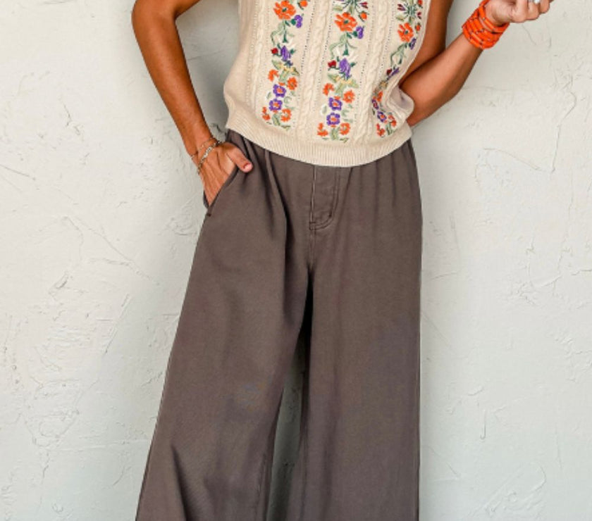 Embroidered Cable-Knit Round Neck Sweater Vest