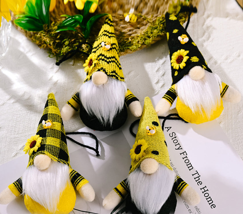 Random 4-Pack Sunflower Faceless Gnome Ornaments