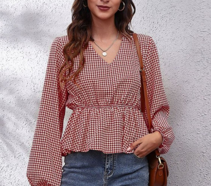Ruched Printed V-Neck Long Sleeve Blouse