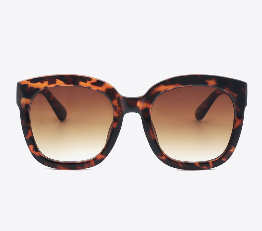 8e5c4bd2c90e4febbf7325de7cf2855a-Max