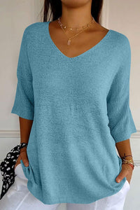 V-Neck Three-Quarter Sleeve Knit Top