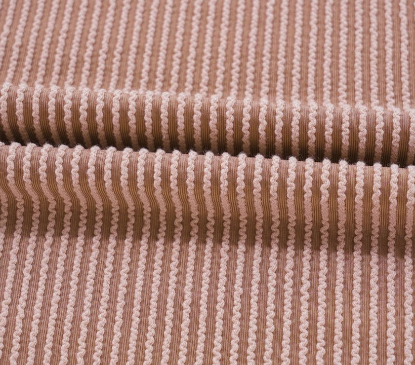 9893c6c6-be28-45e7-8c7d-2b37b2bad27f-Max