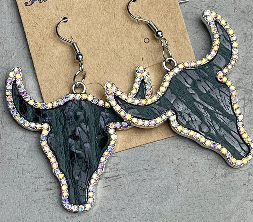 a0d74e36a6374b00bb8e5f732aefce77-Max