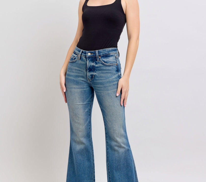 a18acdf8-a84f-4cbc-a953-9bbc62df92ff-Max