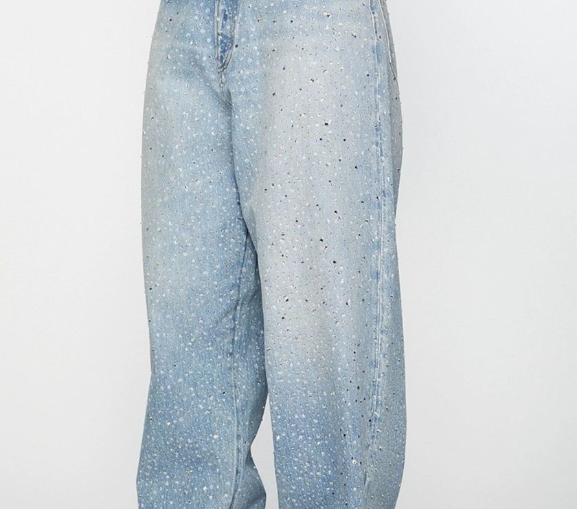 a21ee8c1-d0cd-44e4-99aa-8891b2c61efe-Max