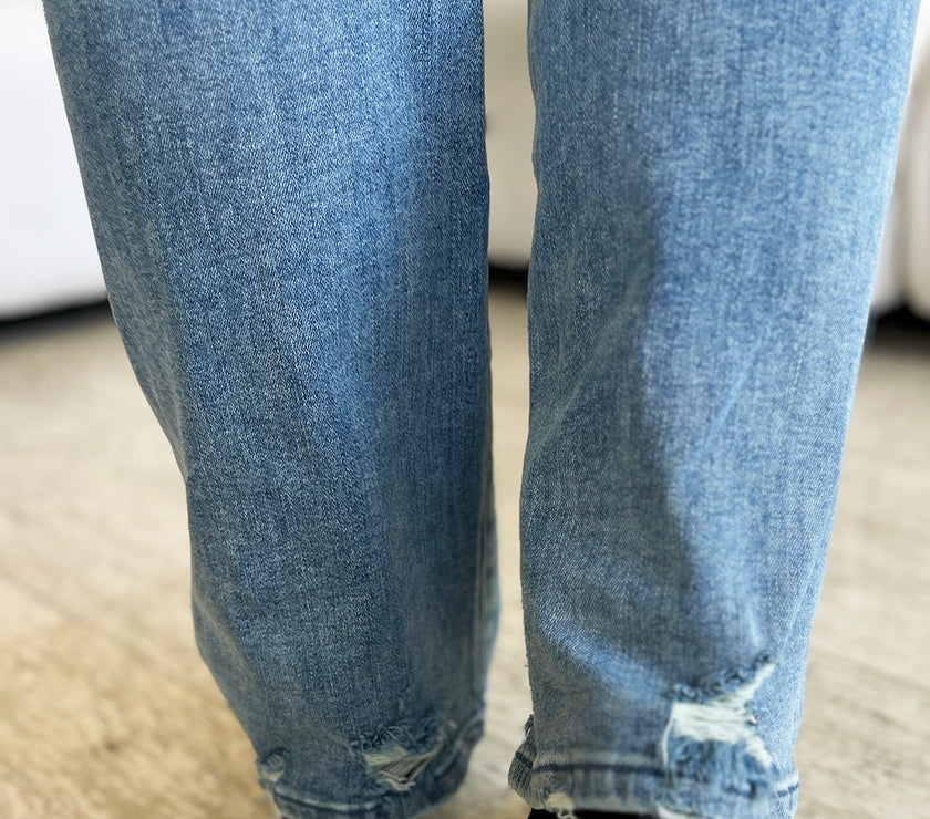 Judy Blue Full Size Mid Rise Distressed Straight Jeans