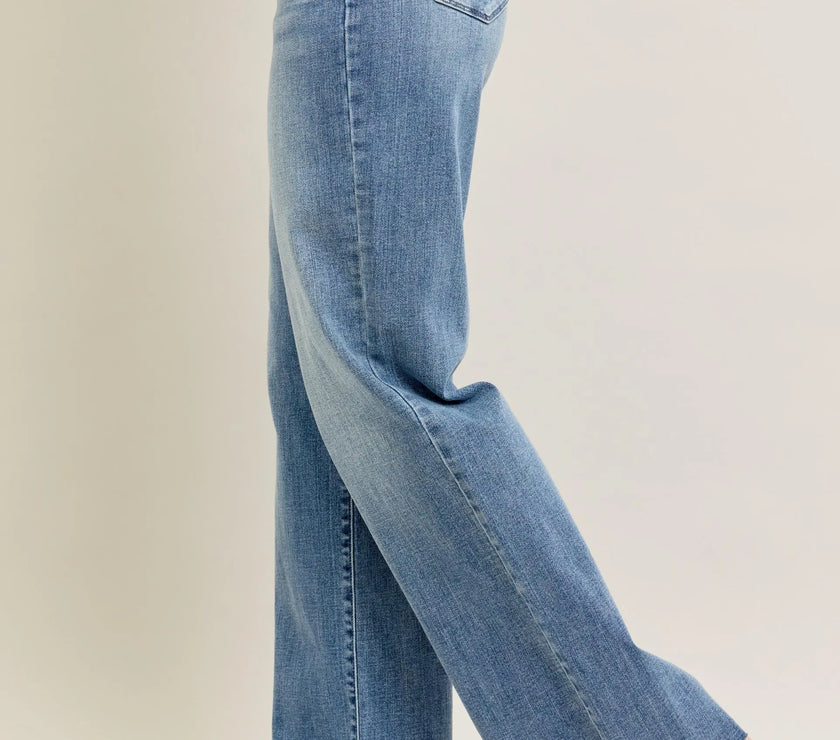 a684f46c70d342c7861967a6f1eb5ee1-Max-Origin