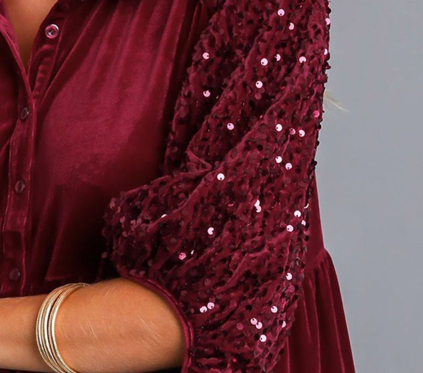 Umgee Sequin Detail Tiered Back Half Sleeve Shirt