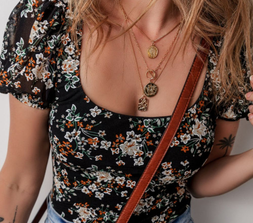 Printed Scoop Neck Short Sleeve Bodysuit