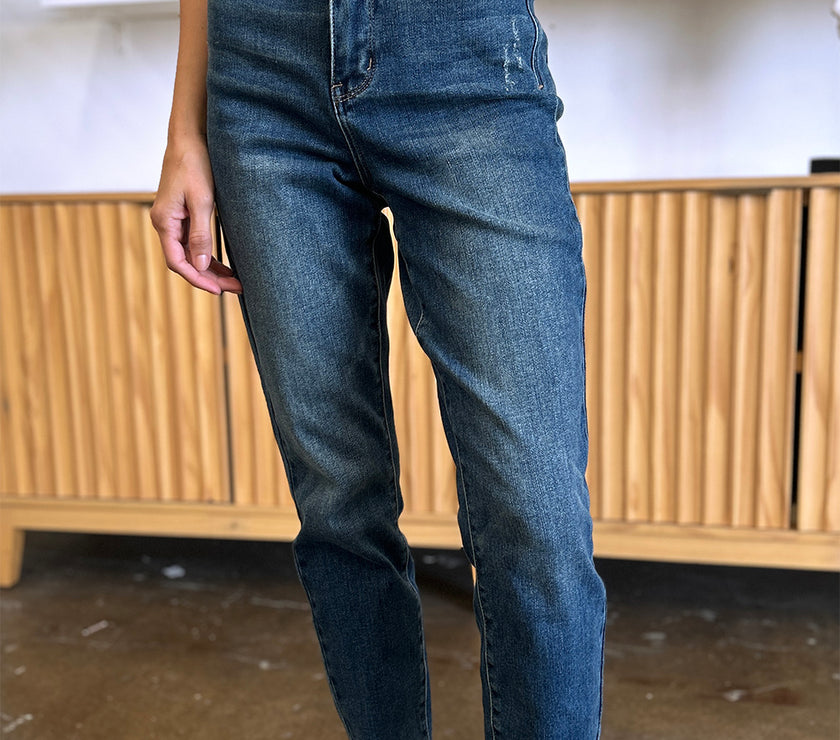 Judy Blue Full Size Tummy Control High Waist Slim Jeans