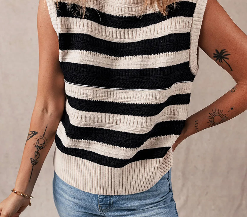 Color Block Round Neck Sweater Vest