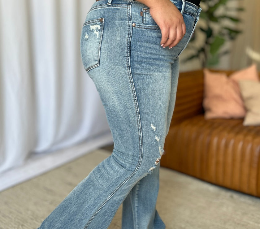 Judy Blue Full Size Medium Rise Tummy Control Destroy Flare