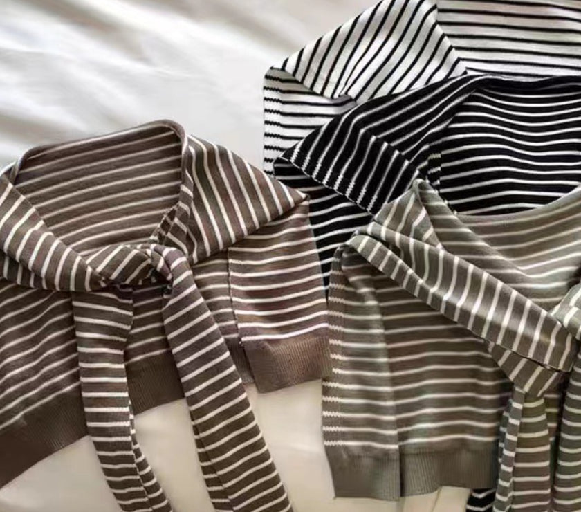 Striped Contrast Knit Wrap