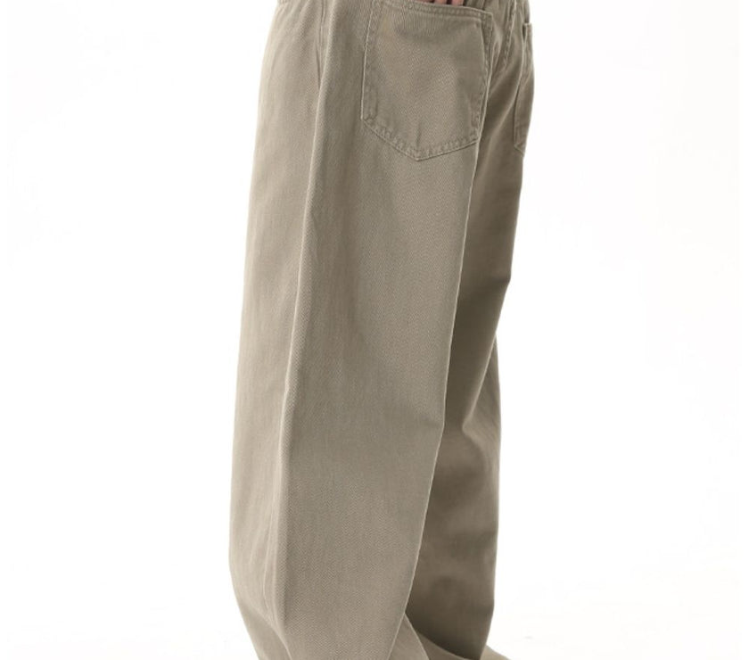 b79abe3d-d9a3-497c-a697-b05b97ceac14-Max