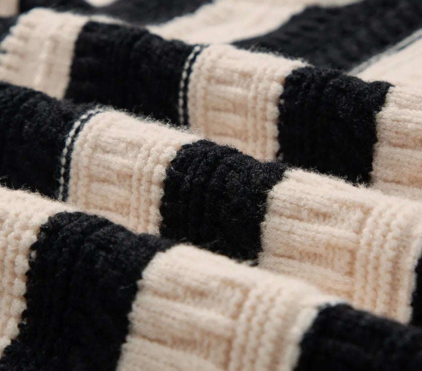 Color Block Round Neck Sweater Vest