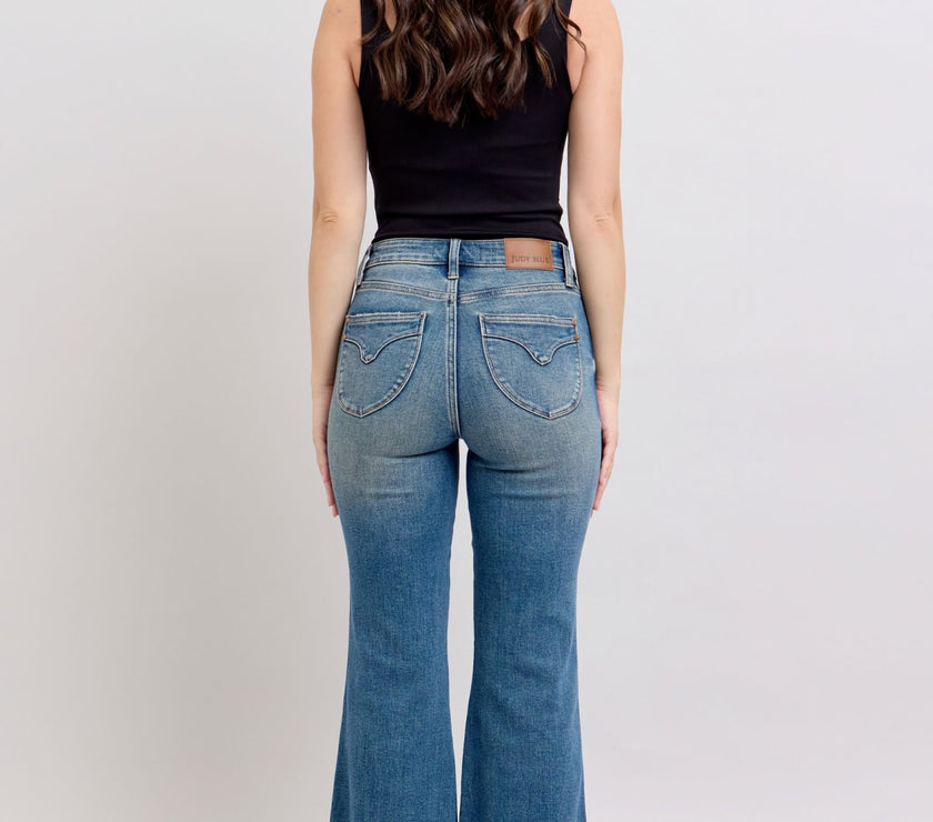 ba9319f9-36e9-48bb-a88b-4db93418a169-Max