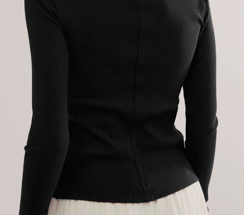 Ribbed Round Neck Long Sleeve Top