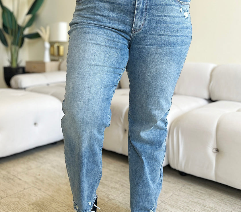 Judy Blue Full Size Mid Rise Distressed Straight Jeans