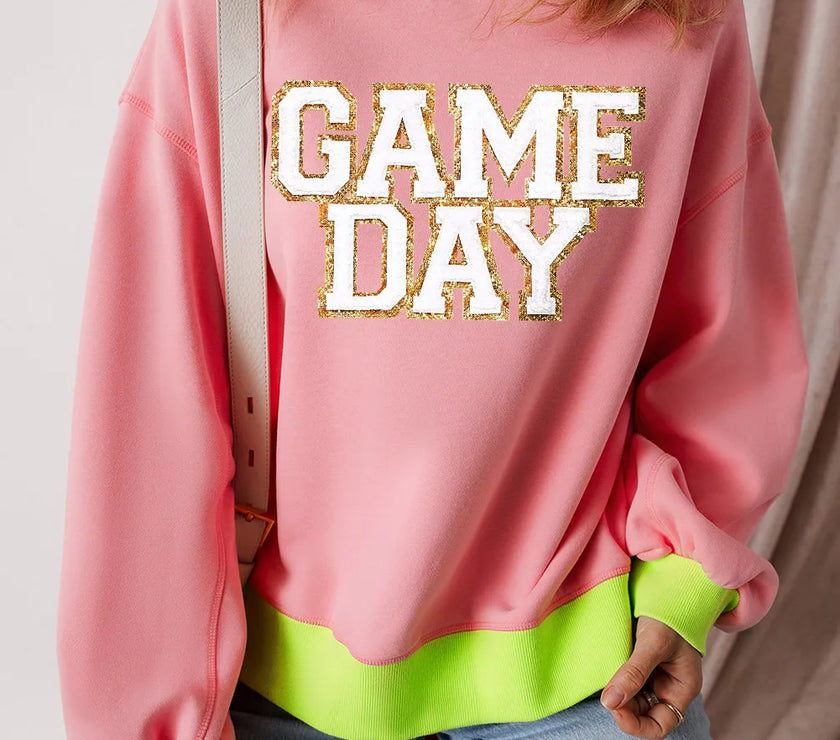 Letter Graphic Round Neck Long Sleeve Sweatshirt