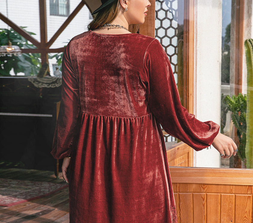 Plus Size Lace Detail V-Neck Long Sleeve Mini Dress