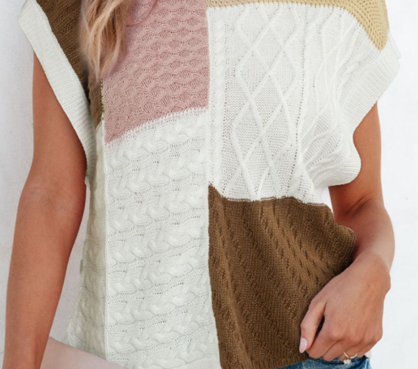 Cable-Knit Color Block Round Neck Sweater Vest