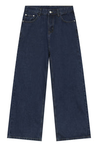 c31679d6-3630-45da-935b-44ff7a99a090-Max