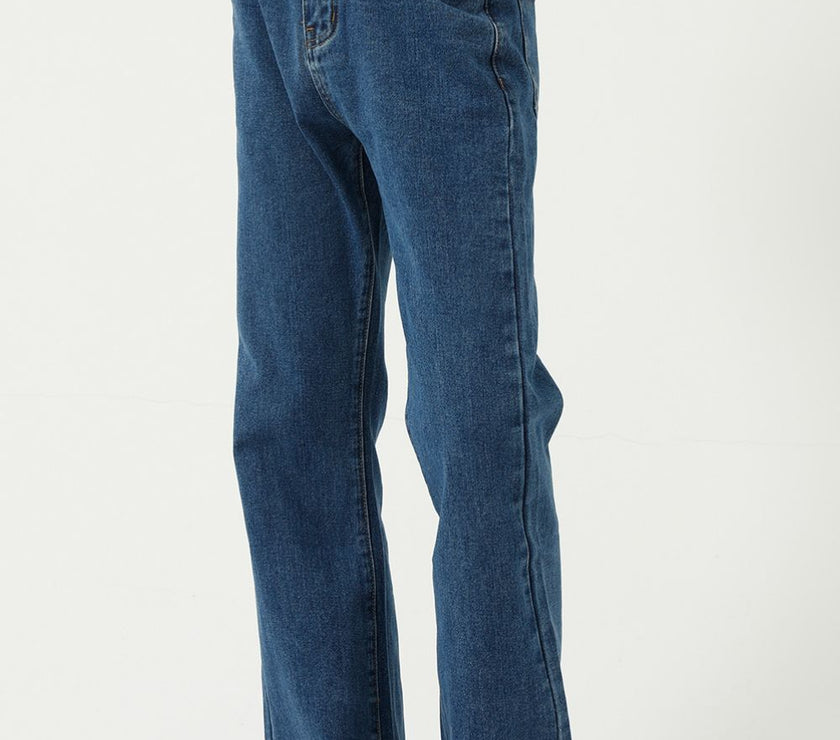 c9619d10-dba4-41d9-b84f-63c28a638591-Max