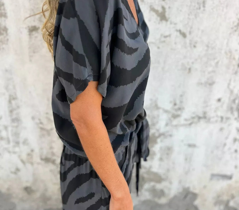 cc0e4204f44447e4aa01661126a7f559-Max-Origin