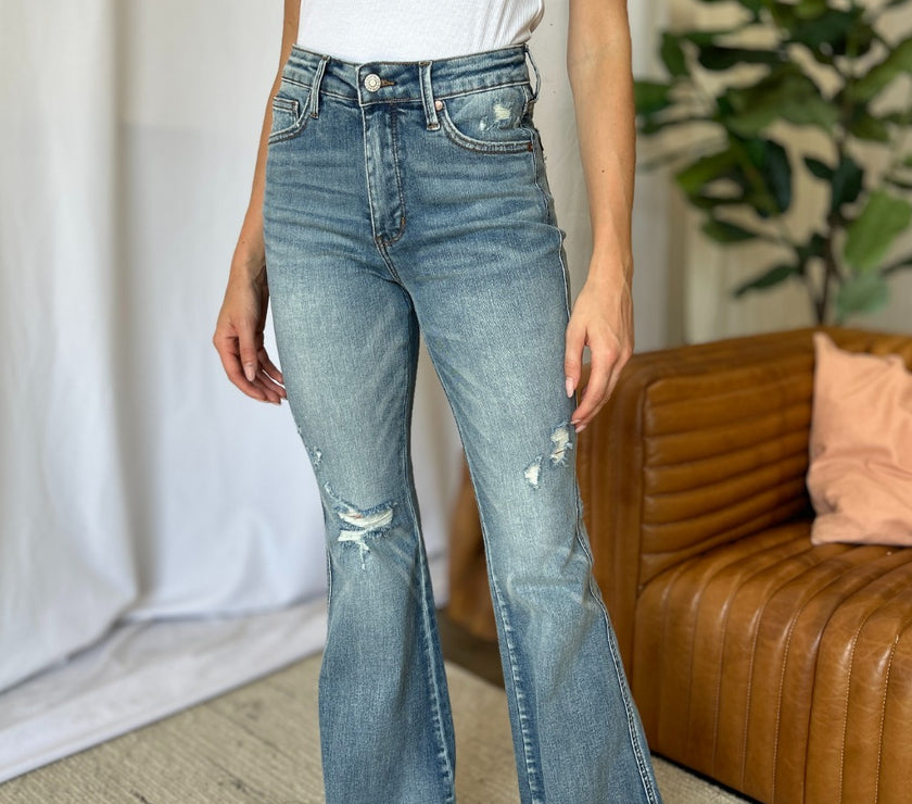 Judy Blue Full Size Medium Rise Tummy Control Destroy Flare