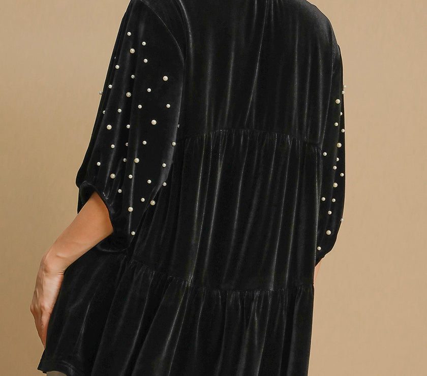 Umgee Pearl Detail Half Sleeve Velvet Babydoll Blouse