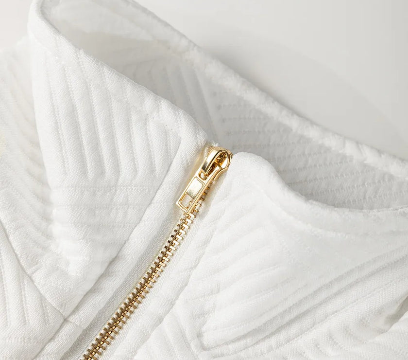 cf0a5db7-07b6-4e94-aa22-a49ad3df0f9e-Max-Origin