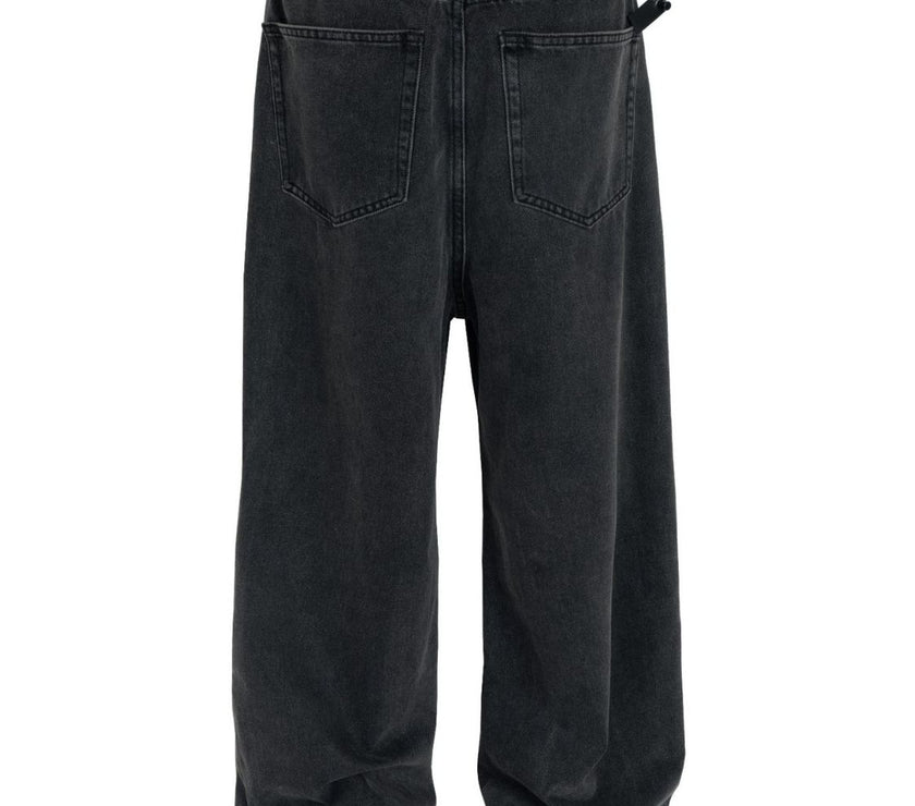 cf481e22-bf2c-4807-b0eb-be8cf2b03f9f-Max