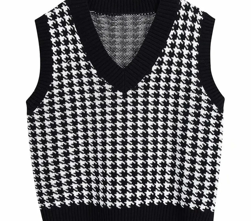 d9497c3f3f524de7924e8d415a8a2d54-Max