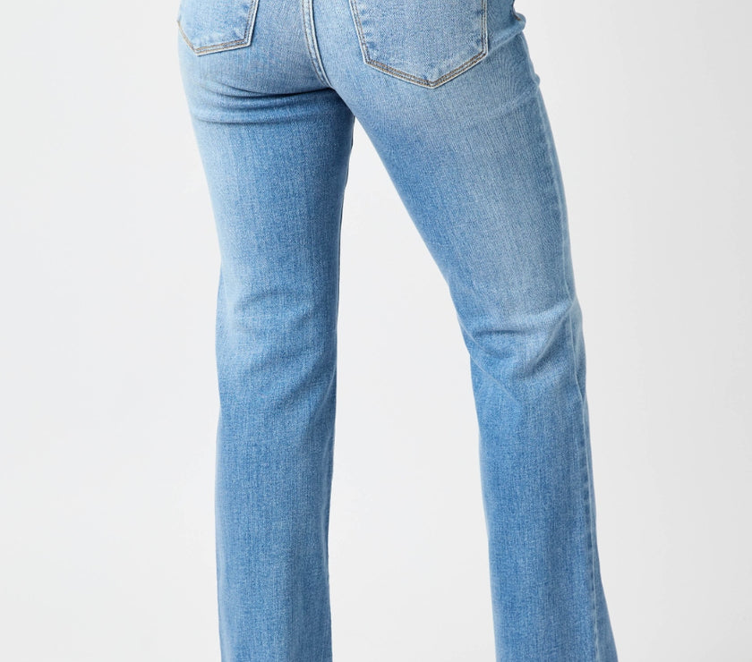 Judy Blue Full Size Mid-Rise Waist Straight Jeans
