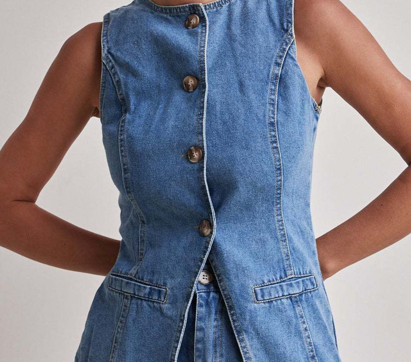 dbbadc99-9ae2-4e7e-9228-22a83dff755b-Max