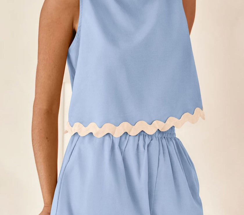 Contrast Trim Round Neck Top and Shorts Set