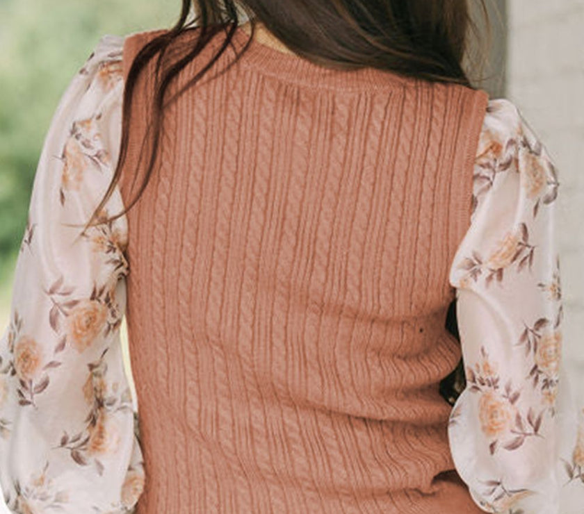 Cable Knit Round Neck Flounce Sleeve Sweater