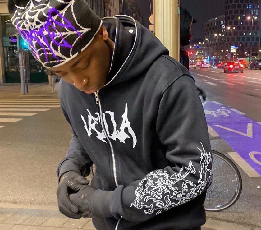 e0fd71b2-be29-4049-8df6-894ffc3e4424-Max