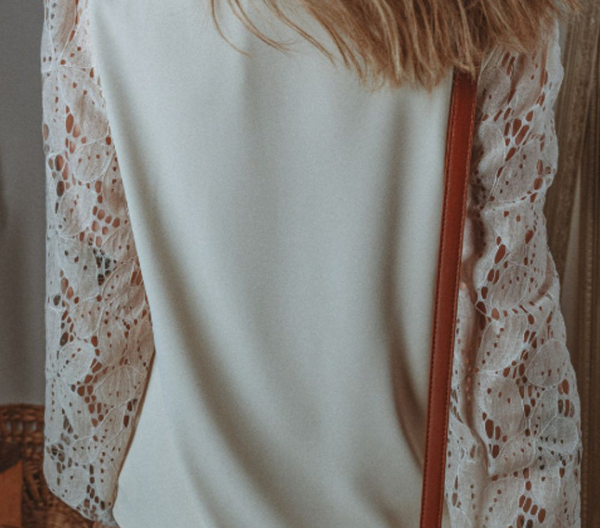 V Neck Lace Balloon Sleeve Blouse