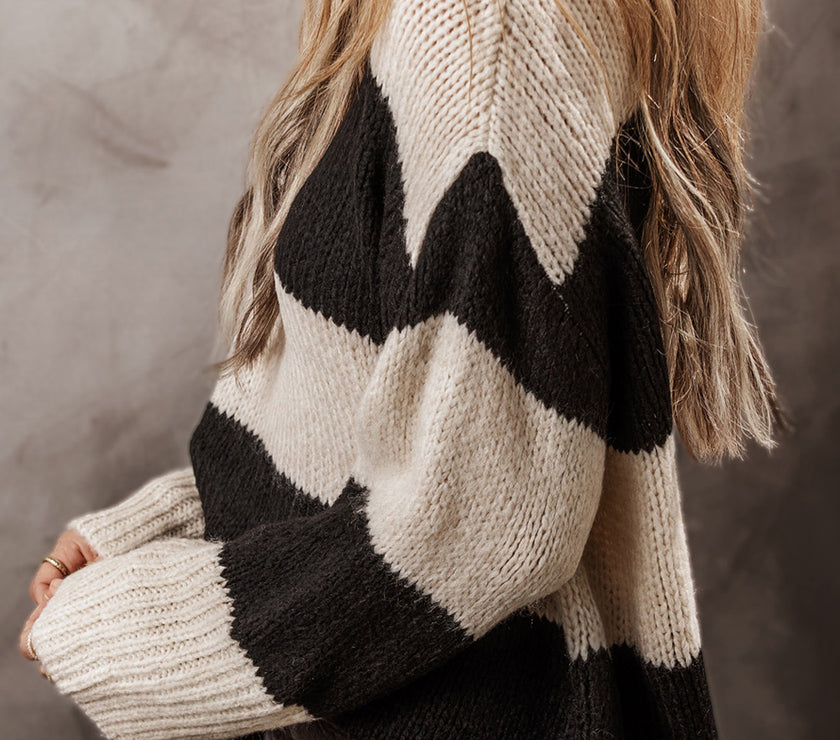 Color Block Round Neck Sweater