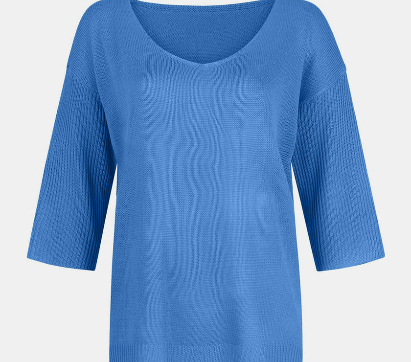 V-Neck Three-Quarter Sleeve Knit Top