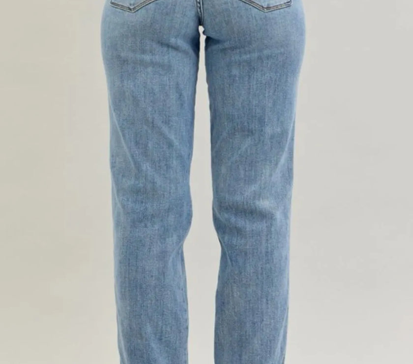 e9c41b61-5486-47a5-8a09-111d7d720eb7-Max-Origin