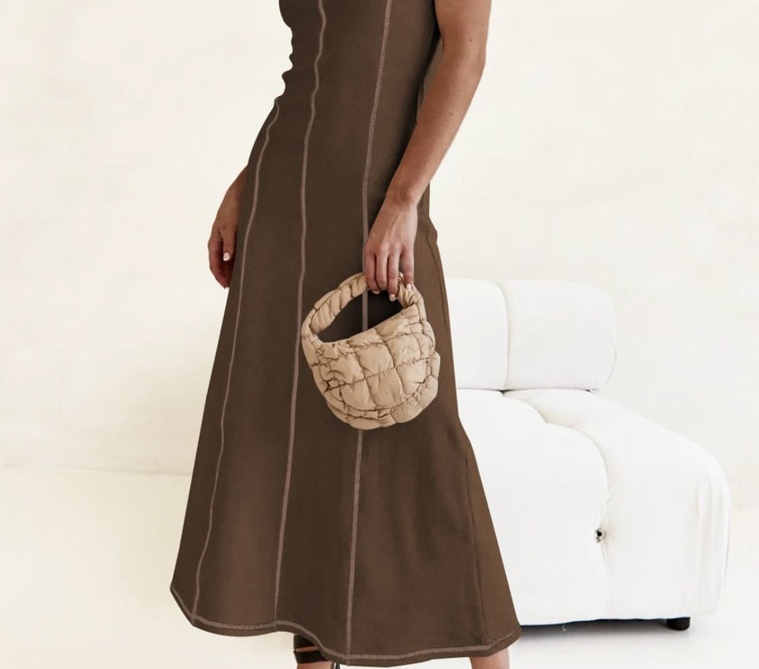 ebe61c8d-648a-4c0f-be93-4a96c4c6b241-Max