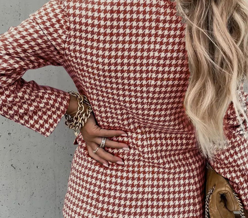 Houndstooth Collared Neck Double-Breasted Blazer